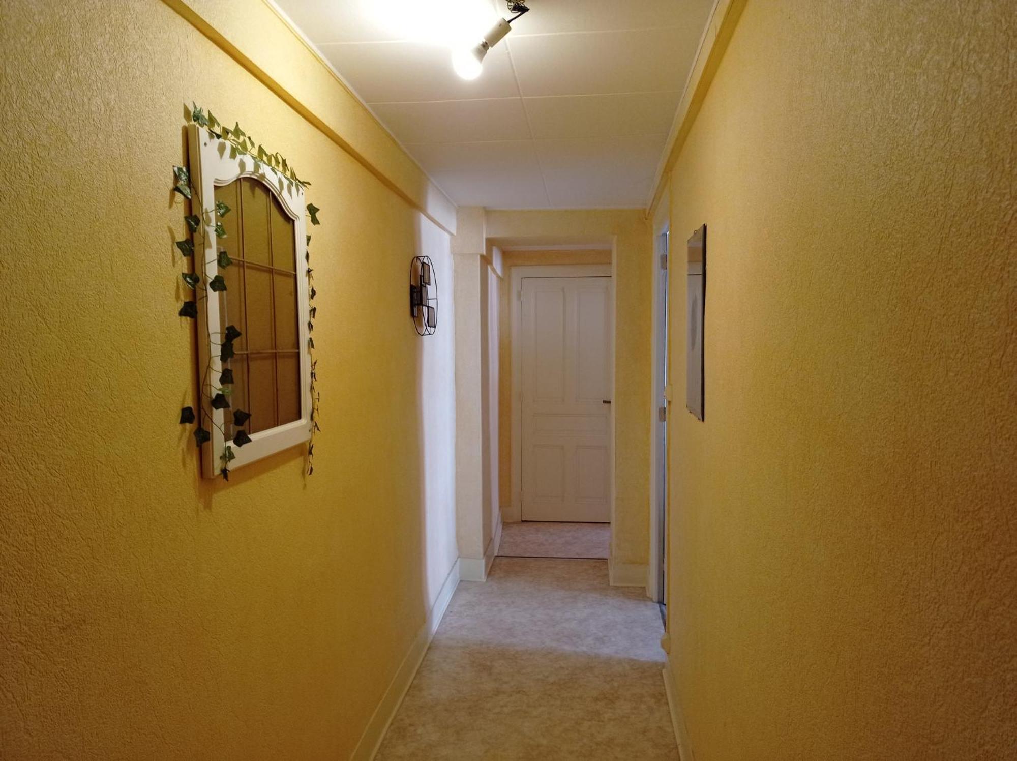 Le T3 Avec Deux Chambres Saint-Claude Luaran gambar